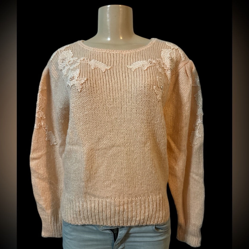 Vintage 80’s Dana Ashley Appliqué Sweater